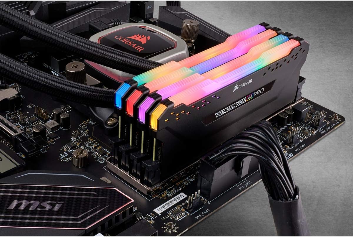 Corsair VENGEANCE RGB PRO 128GB (4x32GB) DDR4 3600 (PC4-28800) C18 Desktop memory – Black